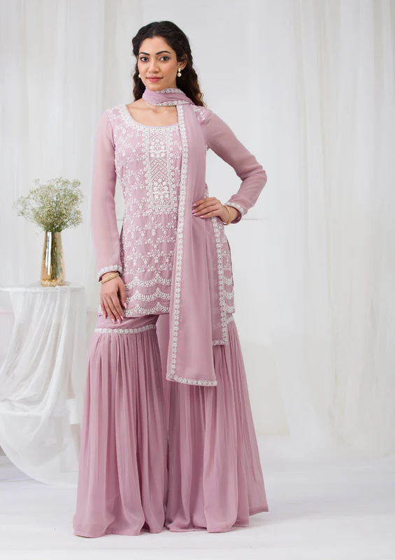 Minimal Look Straight Salwar